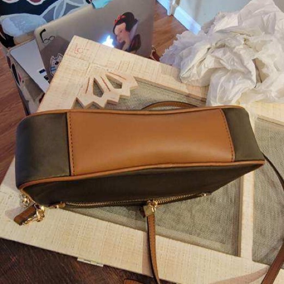 Michael Kors crossbody - Picture 10 of 10